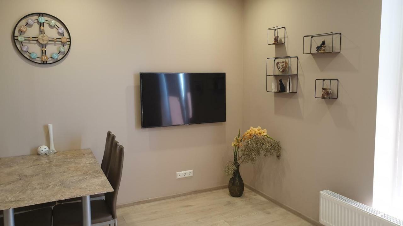 דרוסקינינקאי Garden Studio By The Lake With Air-Con And Infrasauna מראה חיצוני תמונה